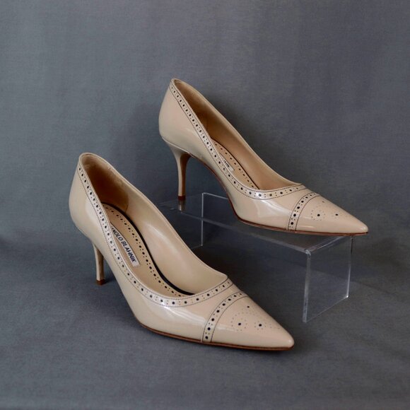 Manolo Blahnik Shoes - Manolo Blahnik 38 Quitohi Patent Nude Tan Point Toe Heels Perforated Laser Cut